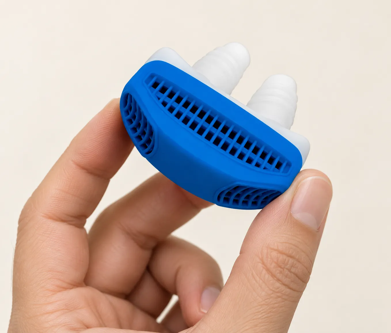 Aerflow — the package held in a hand