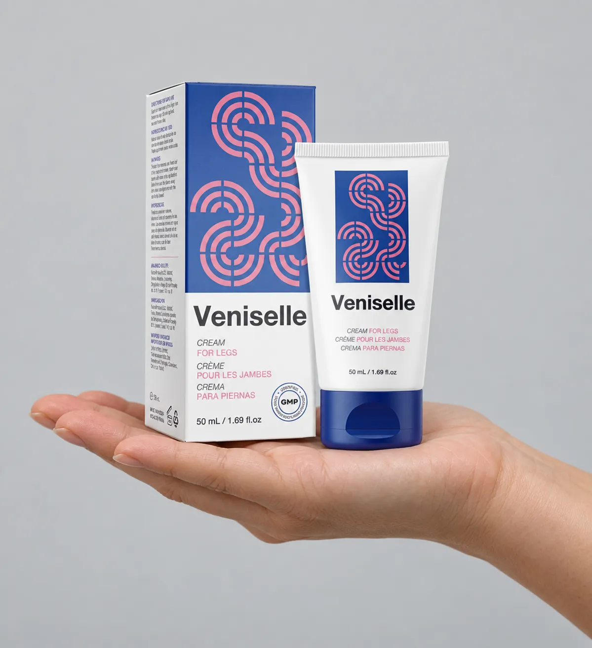 Veniselle — the package held in a hand